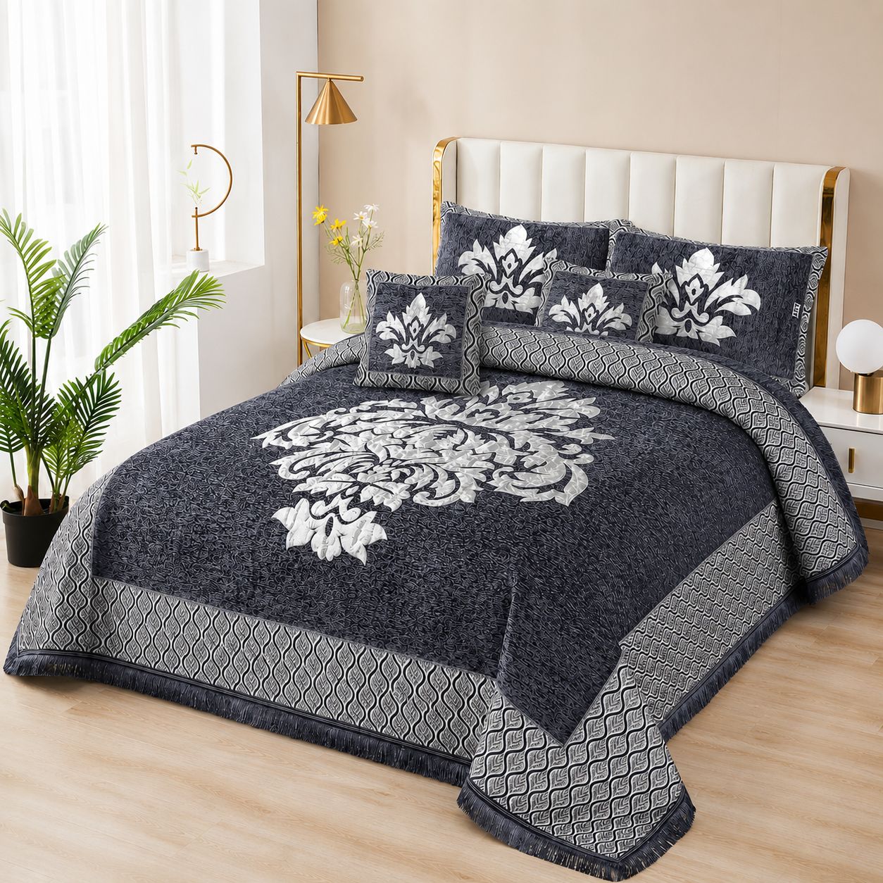 5 Piece Velvet Bedsheet